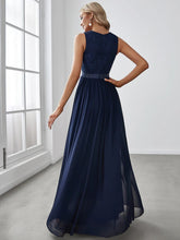 Lade das Bild in den Galerie-Viewer, Blau Wohlfühl Abendkleid mit Spitzen Oberteil &amp; lockerfallenden Rock