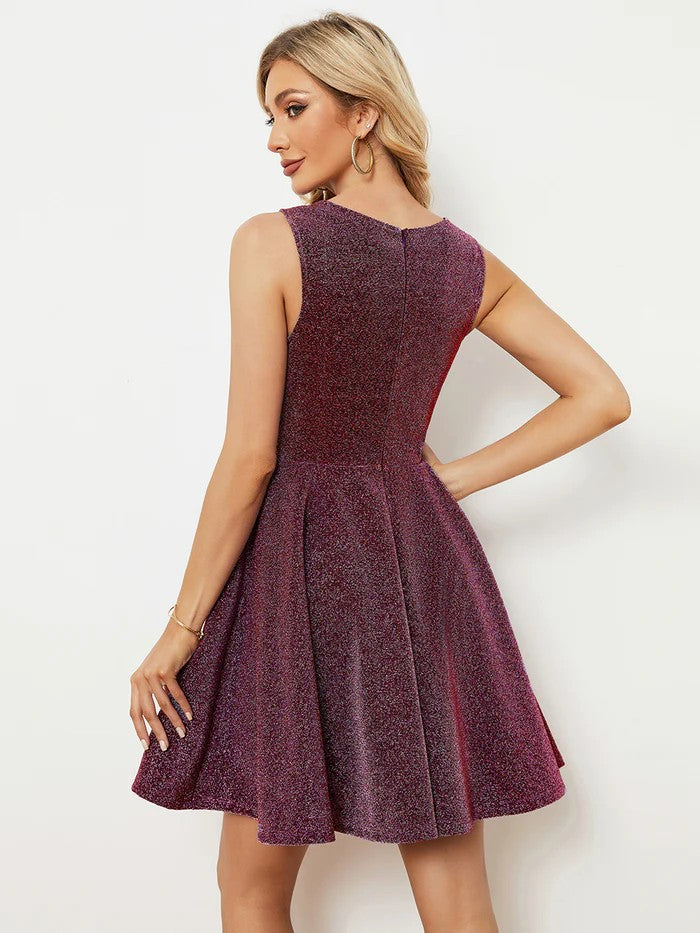Lila Kurzes Abendkleid mit eleganten Glitzer Stoff
