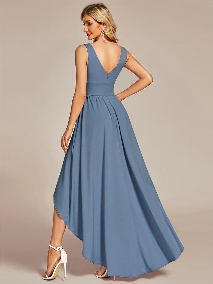 Tauben Blau Schlichtes Vokuhila Abendkleid mit breiten Trägern & V-Ausschnitt