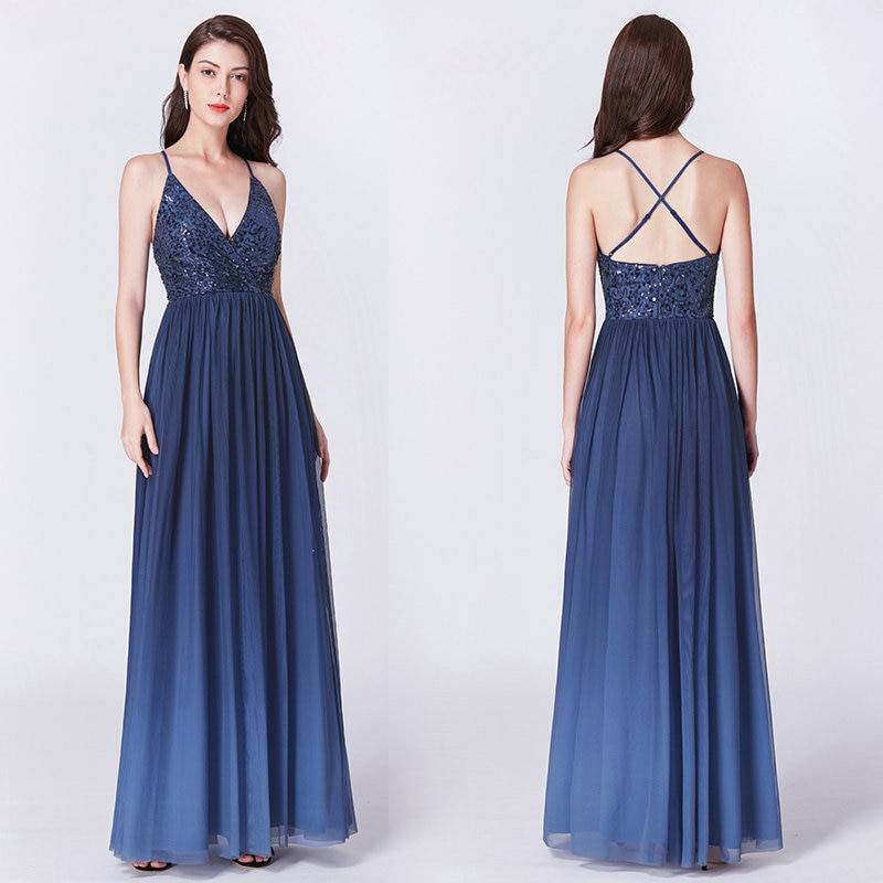 Elegantes Abendkleid mit Pailletten Oberteil & langen Tüll Rock Blau