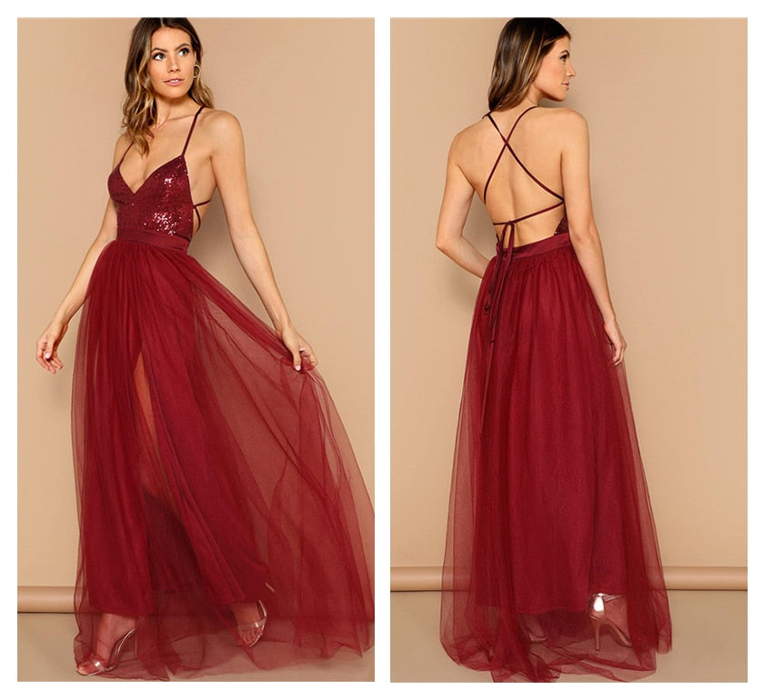 Festliches Paillettenkleid in Burgunderrot mit Spaghettiträgern, Rückenfrei & Tüllrock