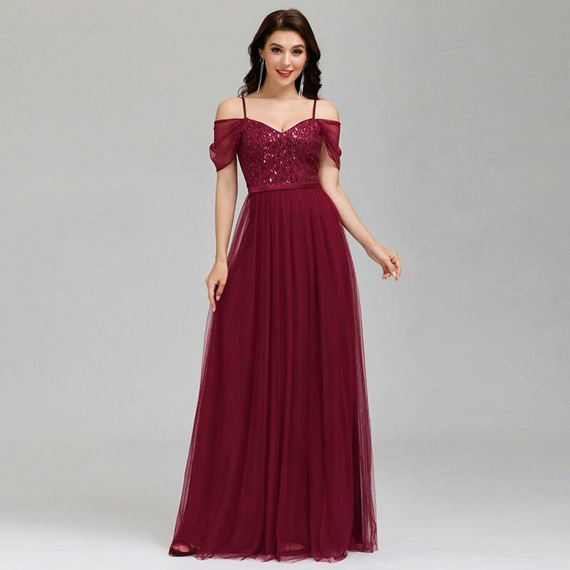 Wunderschönes Ball & Abendkleid mit Tüll Rock & Pailletten Oberteil rot