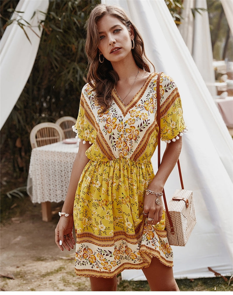 Geblümtes Sommerkleid mit schicken Ärmeln & V-Ausschnitt gelb