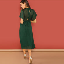 Lade das Bild in den Galerie-Viewer, Elegantes Abendkleid in Grün mit Rüschen &amp; Schönen Rückenschnitt